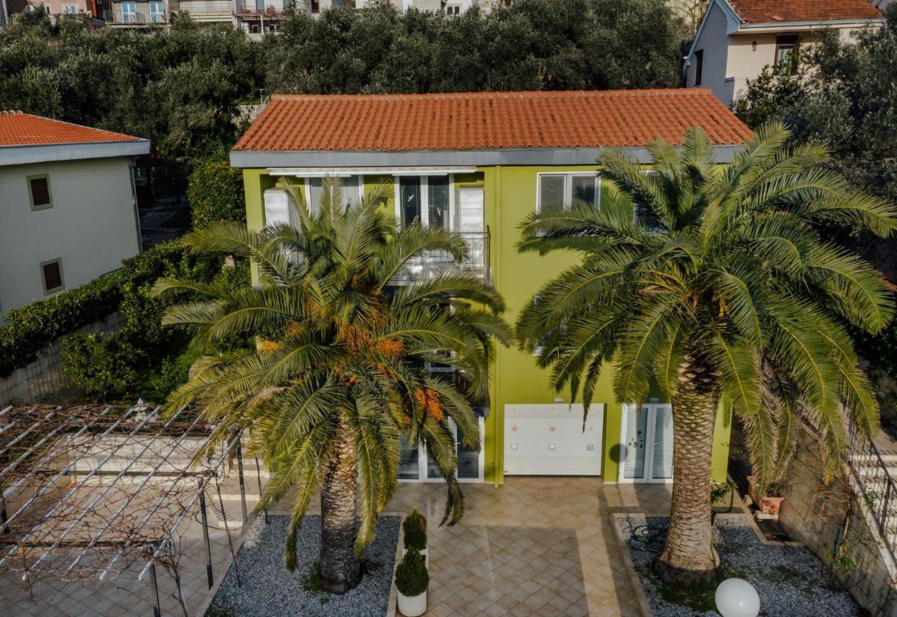 Olive Garden Apartment Petrovac エクステリア 写真