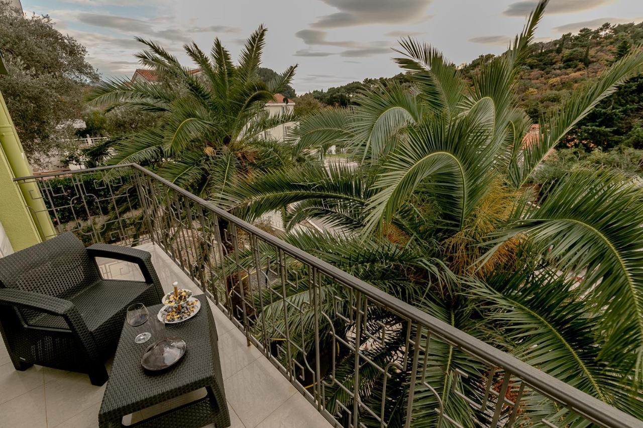 Olive Garden Apartment Petrovac エクステリア 写真