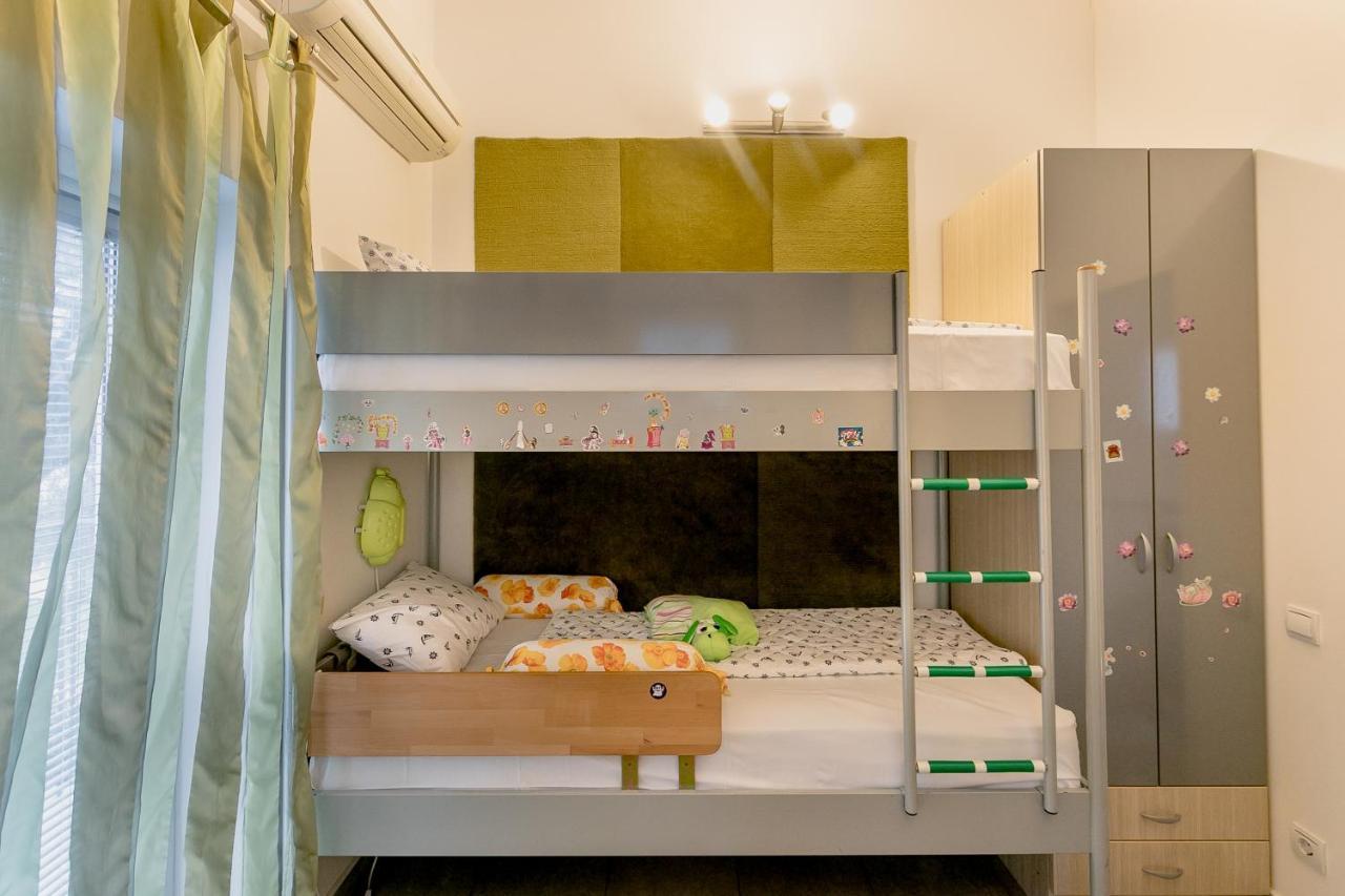 Olive Garden Apartment Petrovac エクステリア 写真