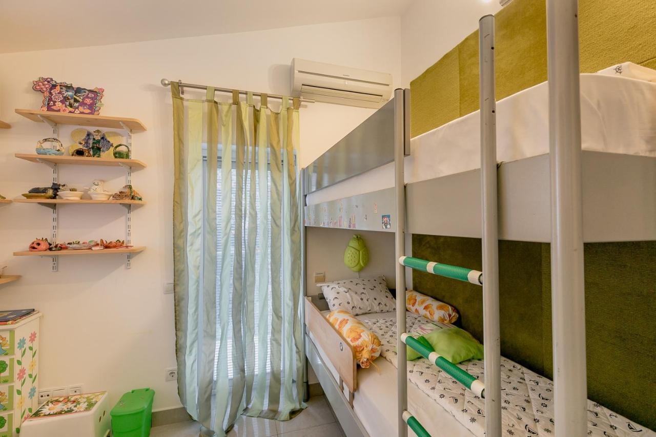 Olive Garden Apartment Petrovac エクステリア 写真