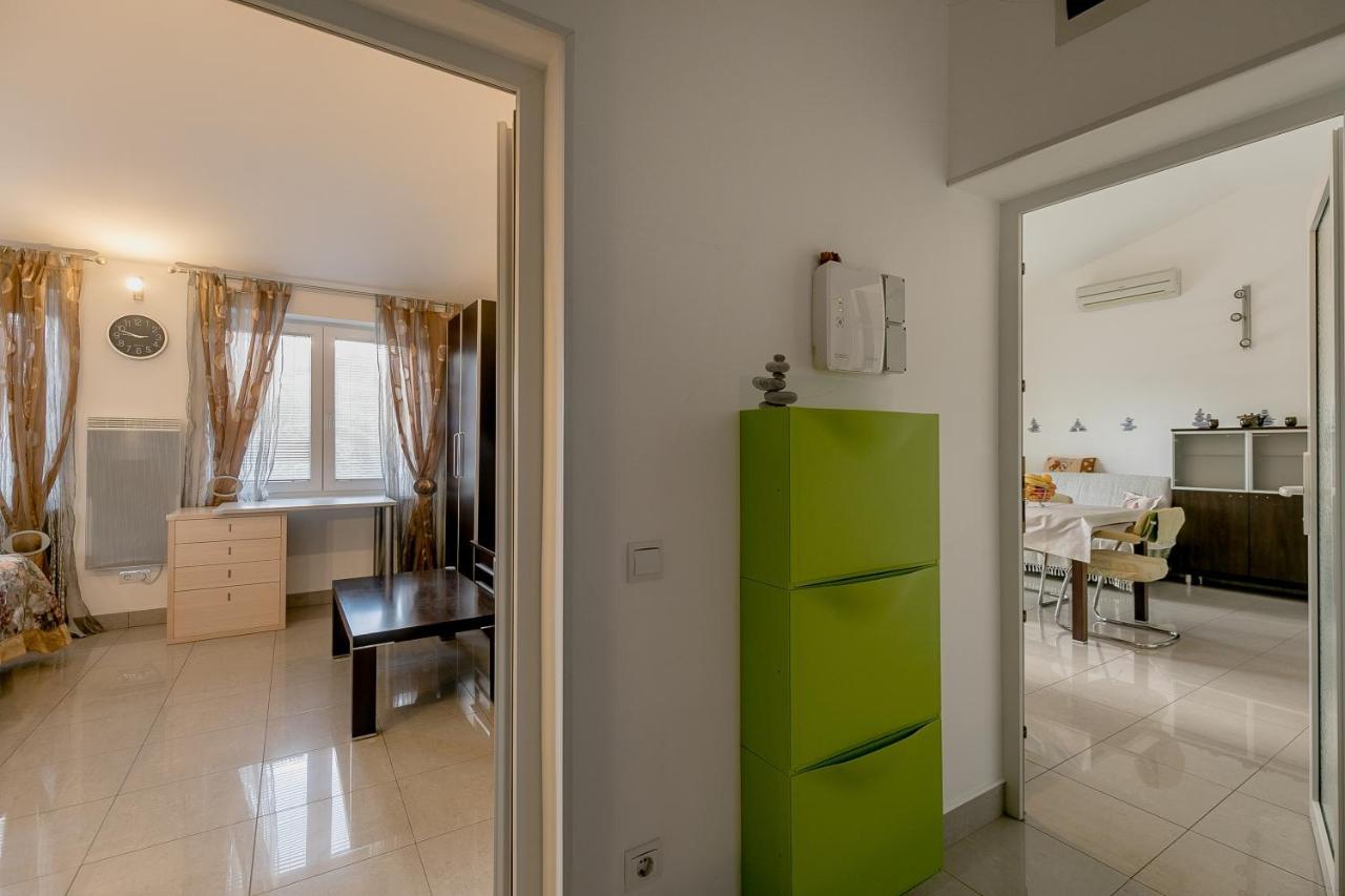 Olive Garden Apartment Petrovac エクステリア 写真