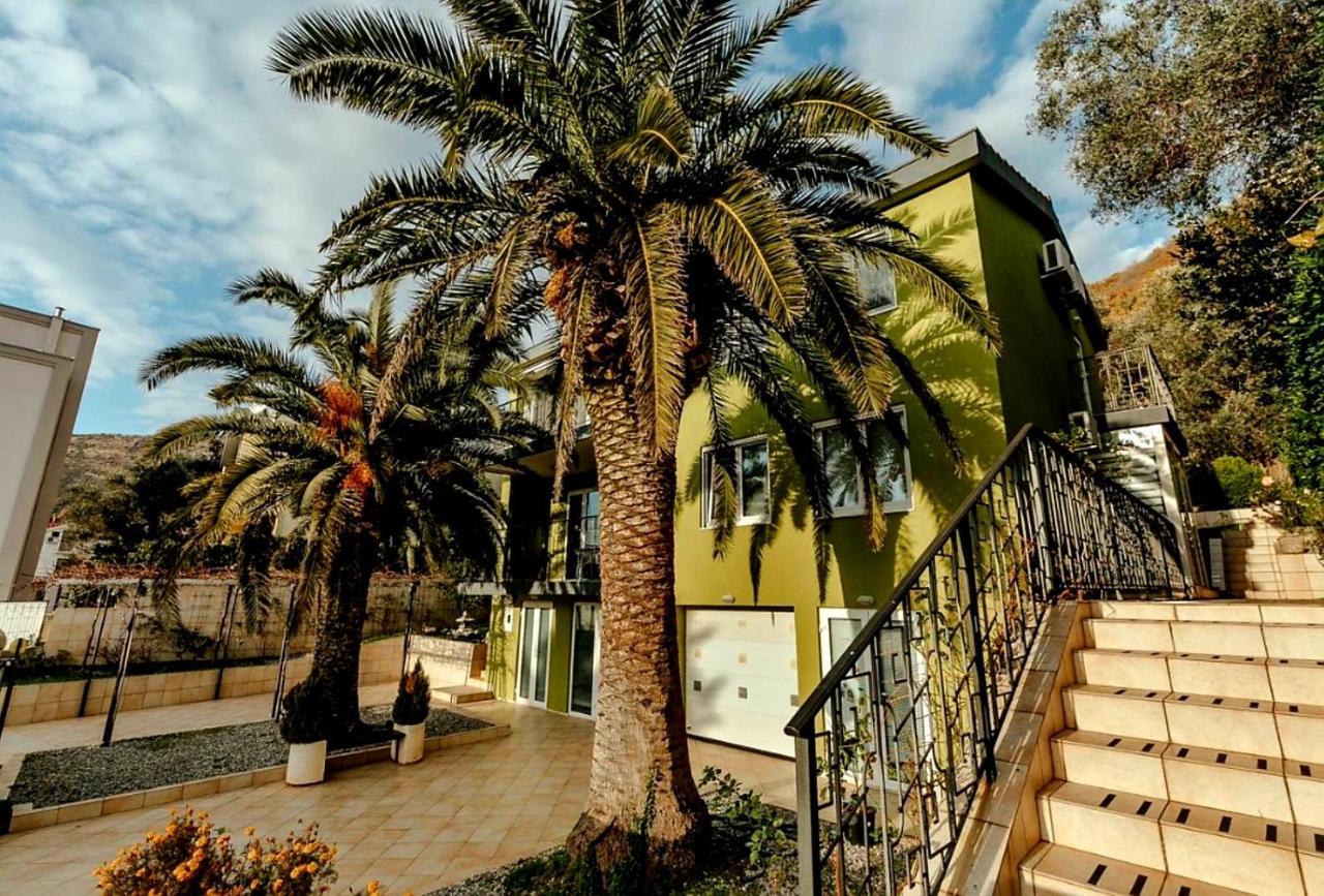 Olive Garden Apartment Petrovac エクステリア 写真
