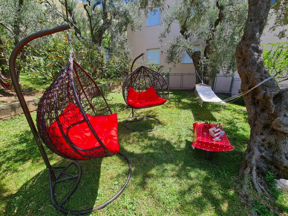 Olive Garden Apartment Petrovac エクステリア 写真