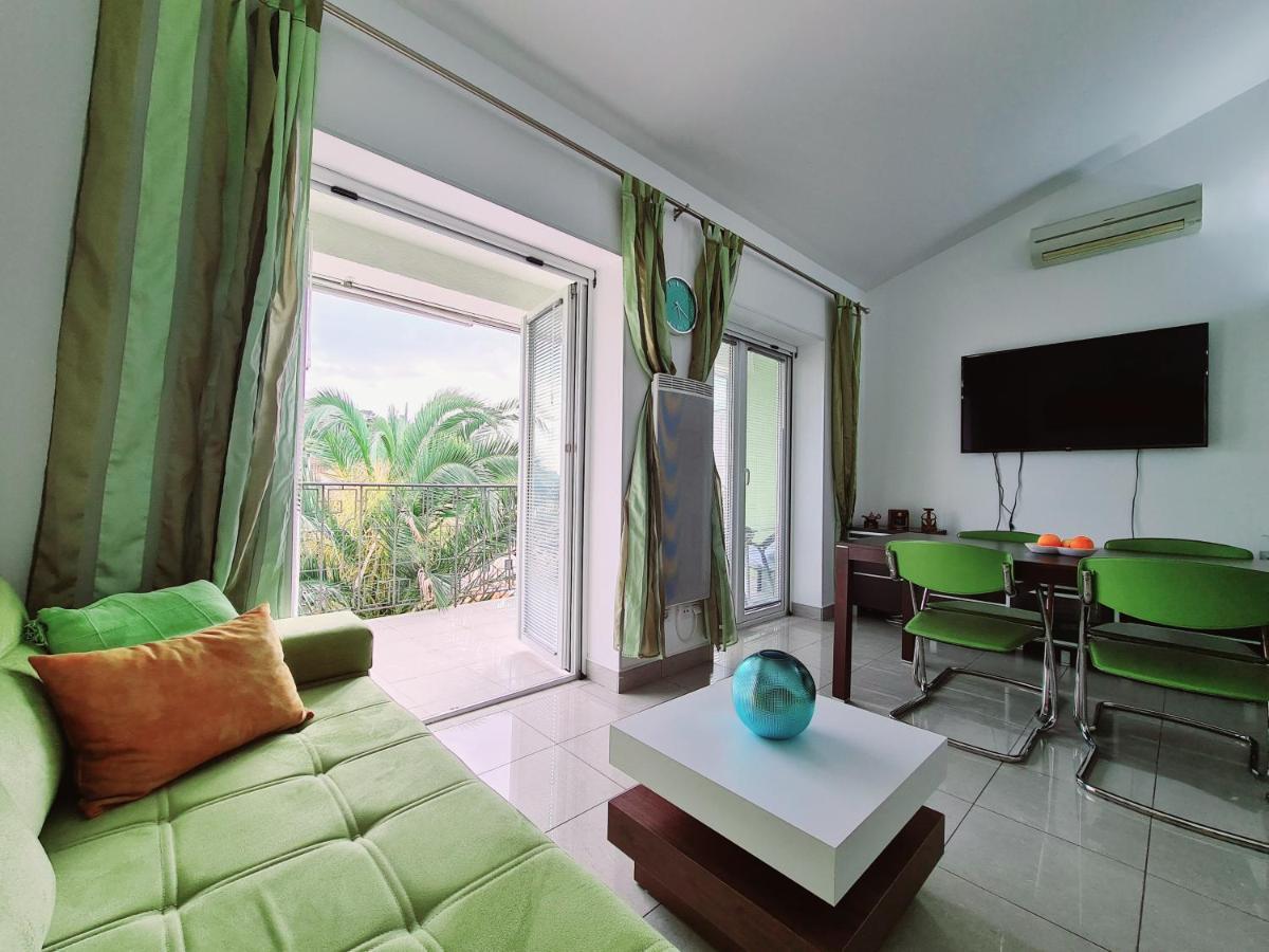 Olive Garden Apartment Petrovac エクステリア 写真